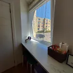 Mini With Separate Entrance *