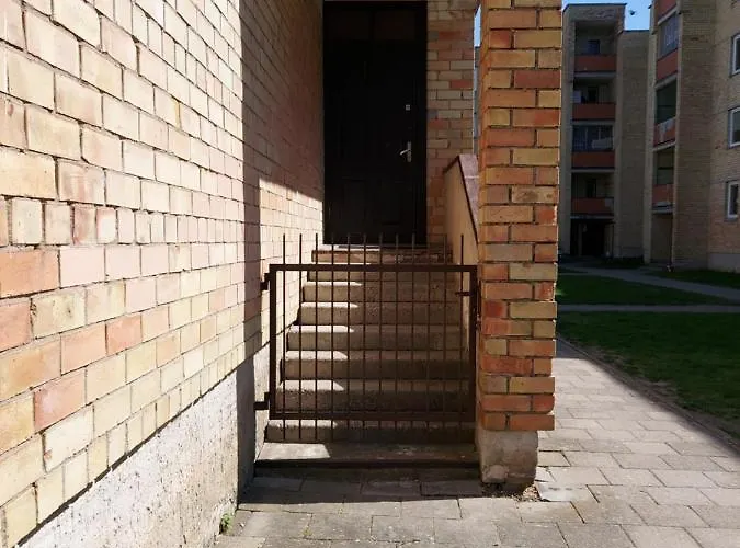 Apartment Mini With Separate Entrance *